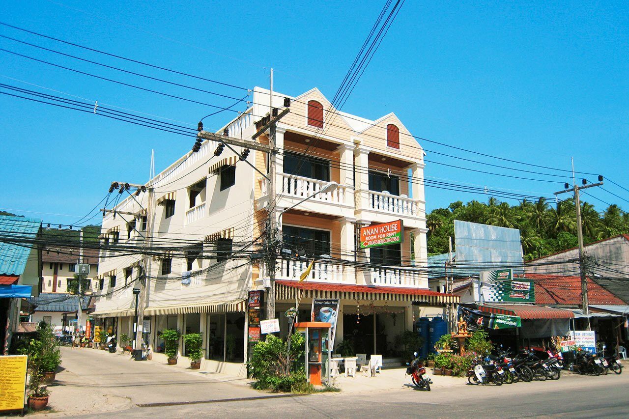 Anan House Hotel Phuket Kültér fotó